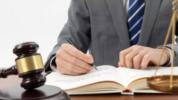 Lawyer
